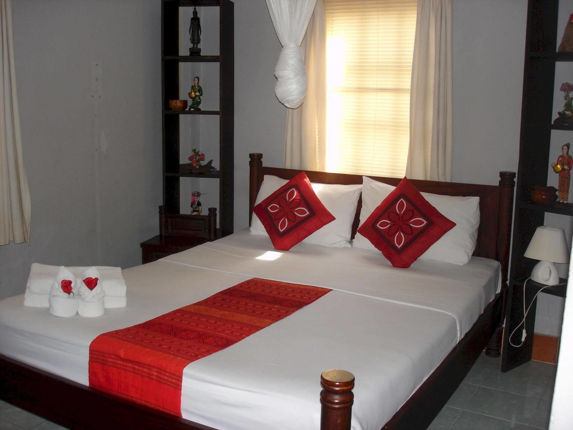 Villa Senesouk Luang Prabang Extérieur photo