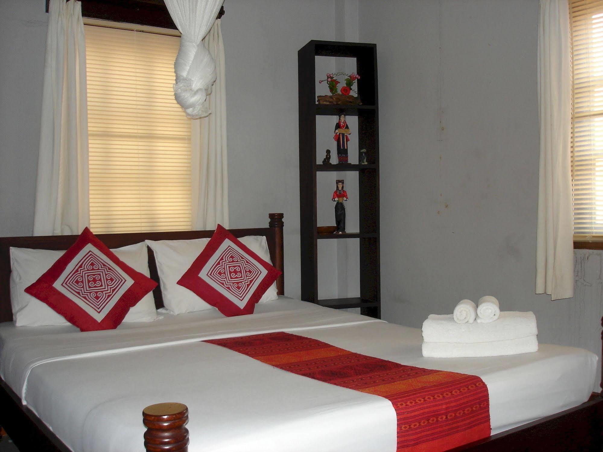 Villa Senesouk Luang Prabang Extérieur photo